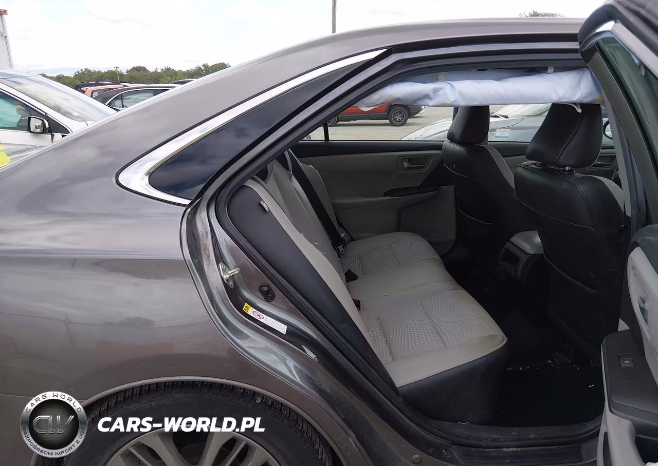 2015 Toyota Camry Hybrid Se VIN:4T1BD1FKXFU149511 - 8