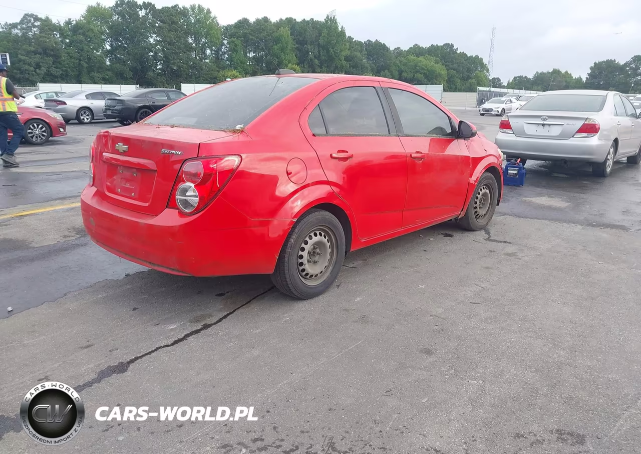 2015 Chevrolet Sonic Ls Auto VIN:1G1JA5SH3F4220535 - 4