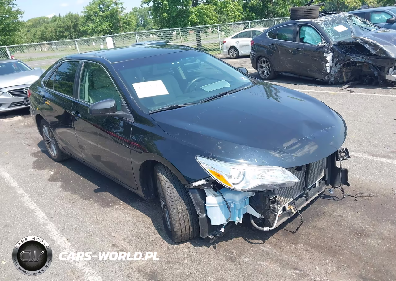 2017 Toyota Camry Se – zdjęcie 1 z 16
