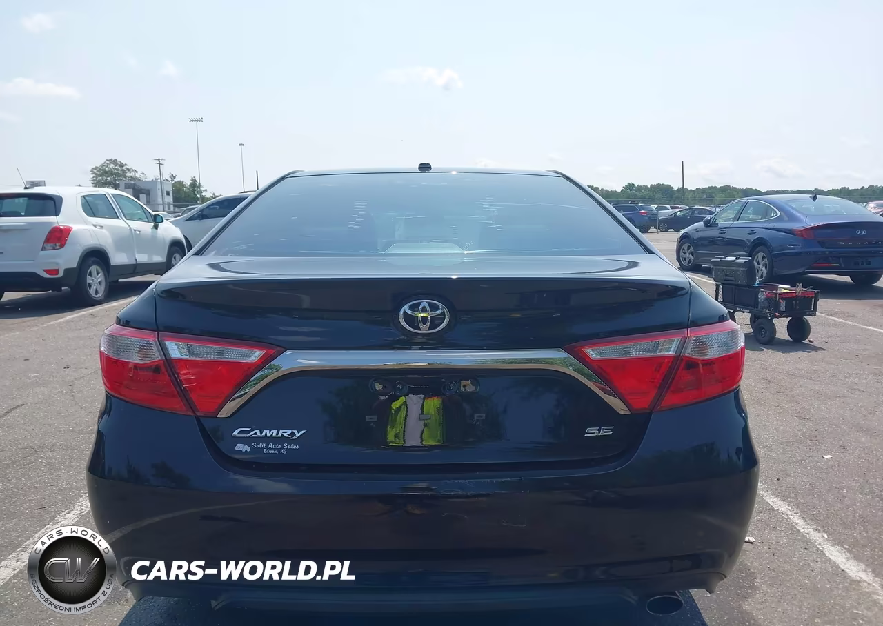 2017 Toyota Camry Se VIN:4T1BF1FK0HU353280 - 16