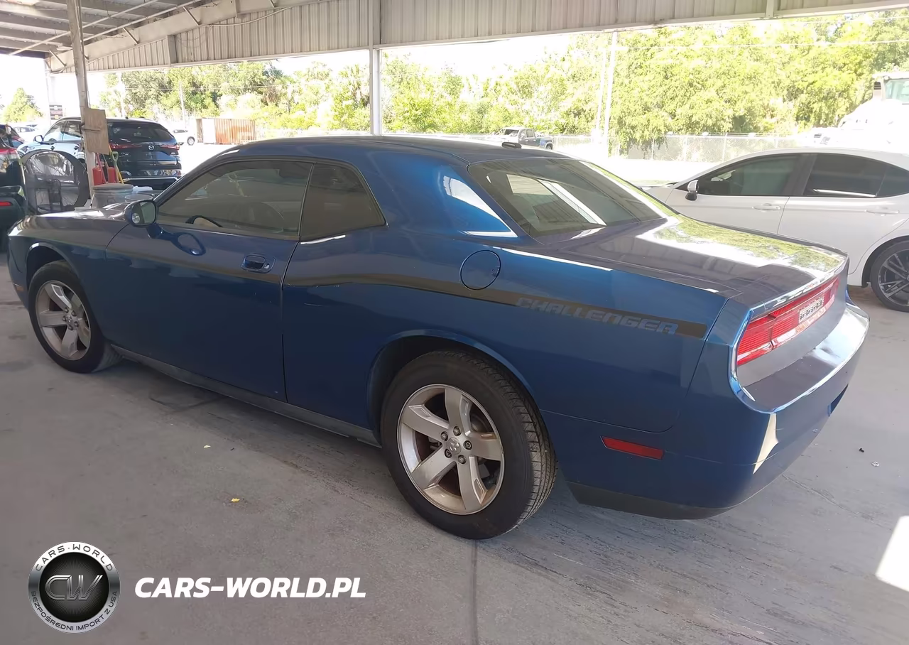 2010 Dodge Challenger Se VIN:2B3CJ4DV1AH205851 - 3