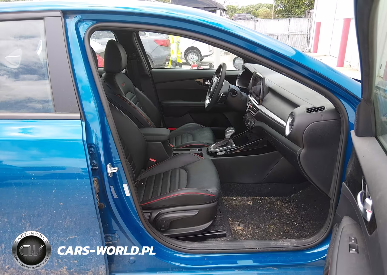 2023 Kia Forte Gt VIN:3KPF44AC9PE548367 - 5