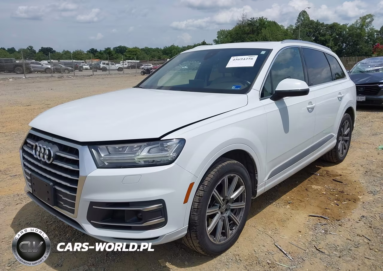 2017 Audi Q7 3.0T Premium VIN:WA1LAAF76HD050372 - 2