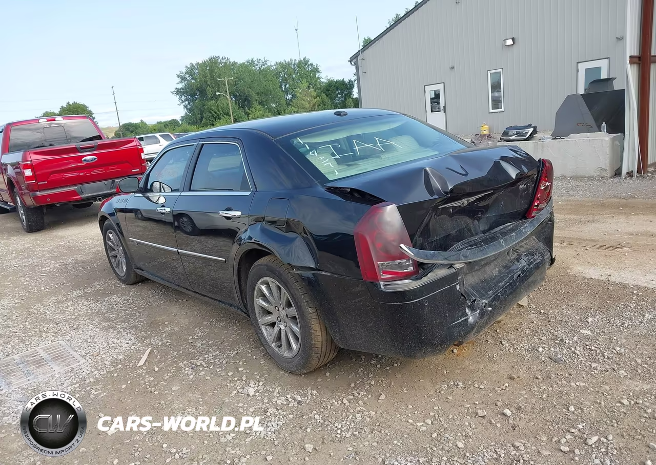 2010 Chrysler 300C Hemi VIN:2C3CA6CT5AH114371 - 3