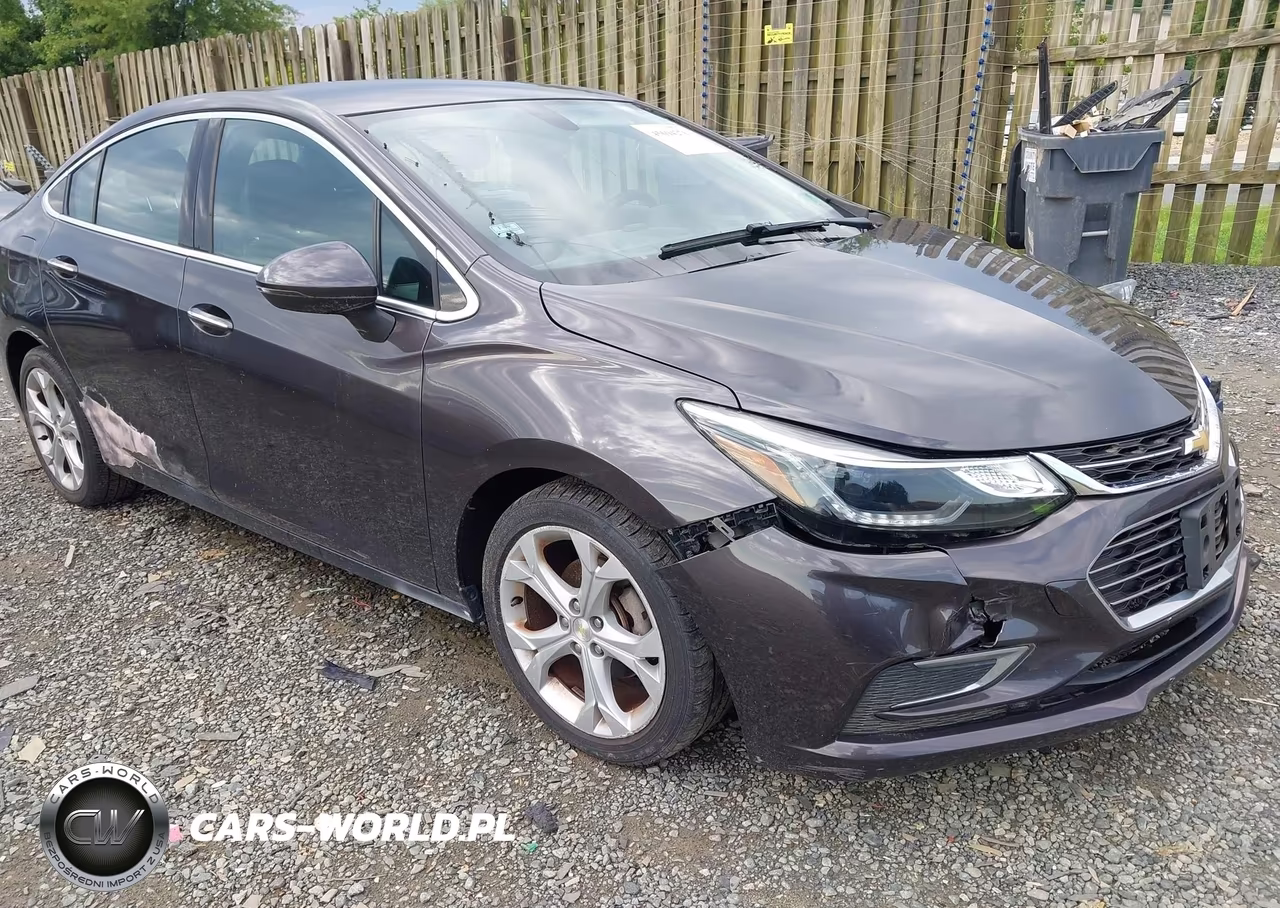 2017 Chevrolet Cruze Premier Auto VIN:1G1BF5SM4H7181006 - 1