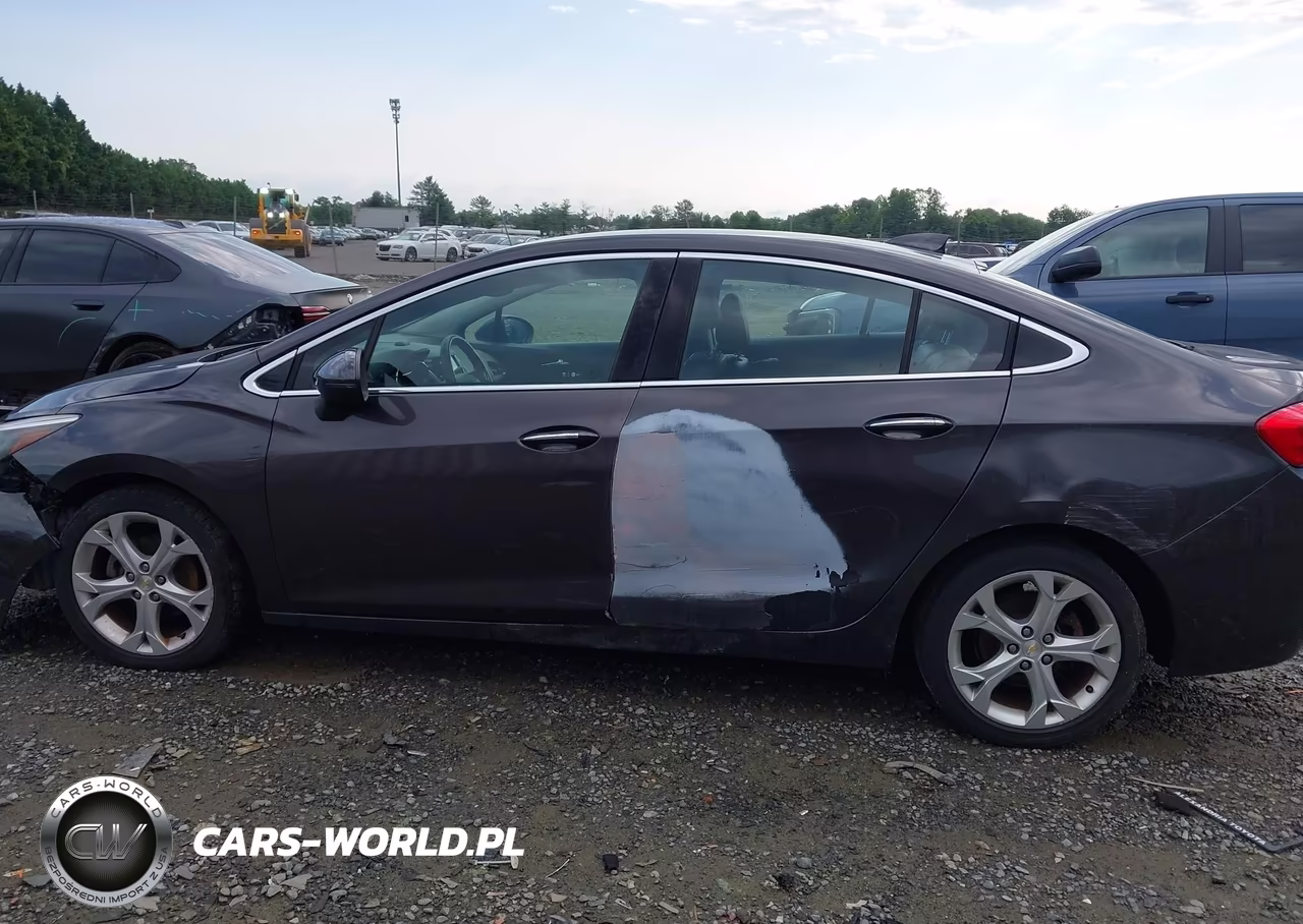 2017 Chevrolet Cruze Premier Auto VIN:1G1BF5SM4H7181006 - 14