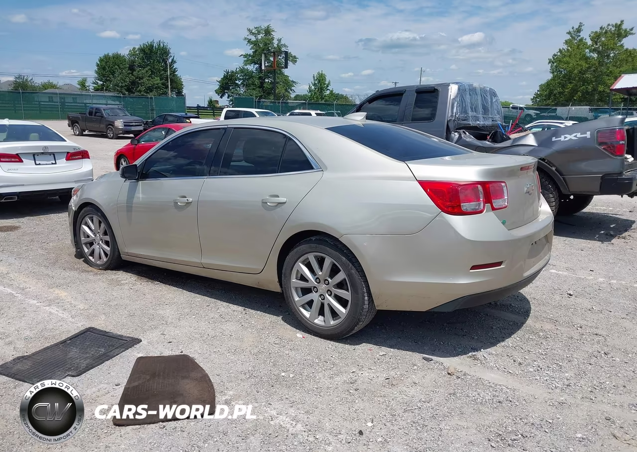 2015 Chevrolet Malibu 2Lt VIN:1G11D5SL5FF233268 - 3