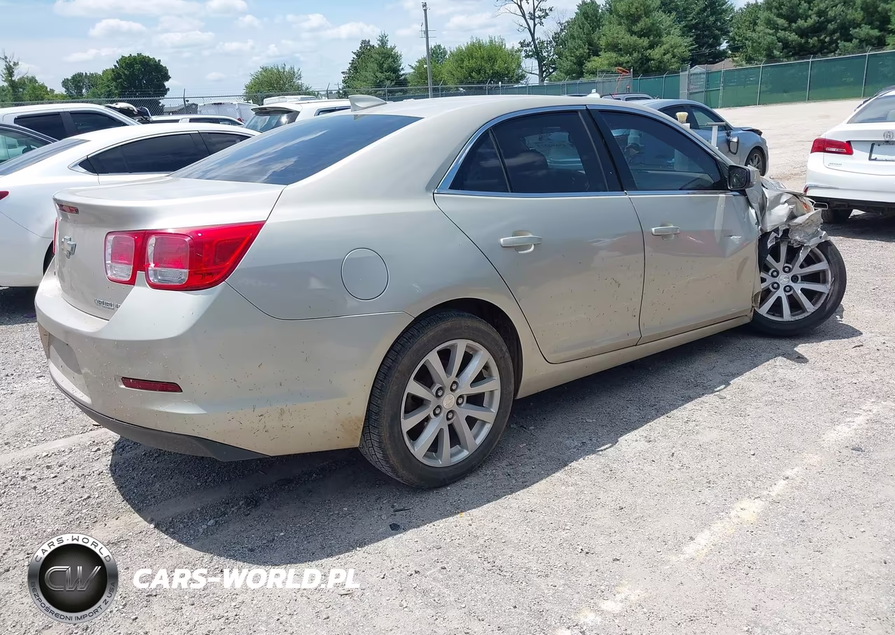 2015 Chevrolet Malibu 2Lt VIN:1G11D5SL5FF233268 - 4
