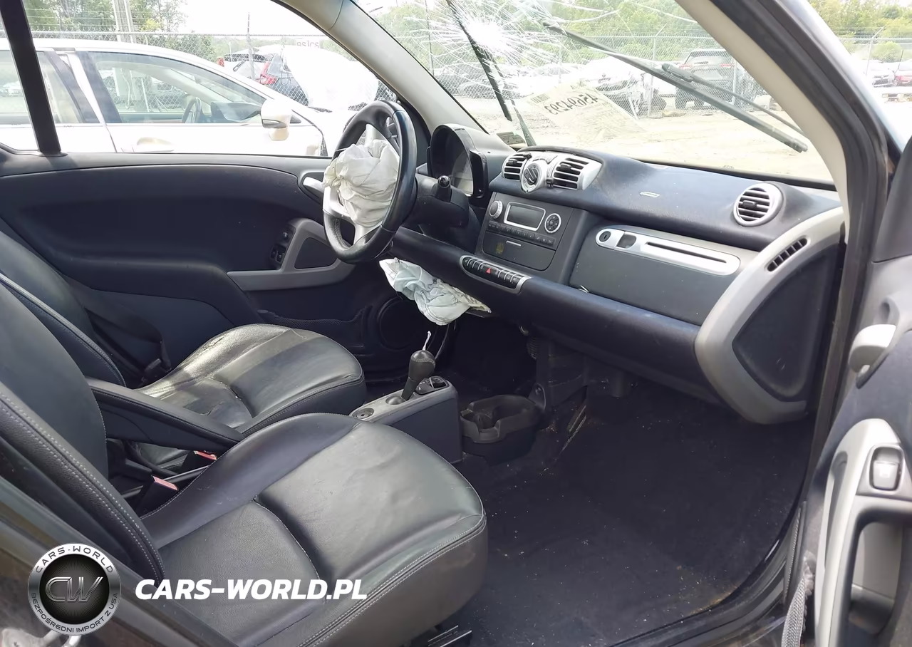 2011 Smart Fortwo Passion-Pure VIN:WMEEJ3BA4BK439964 - 5