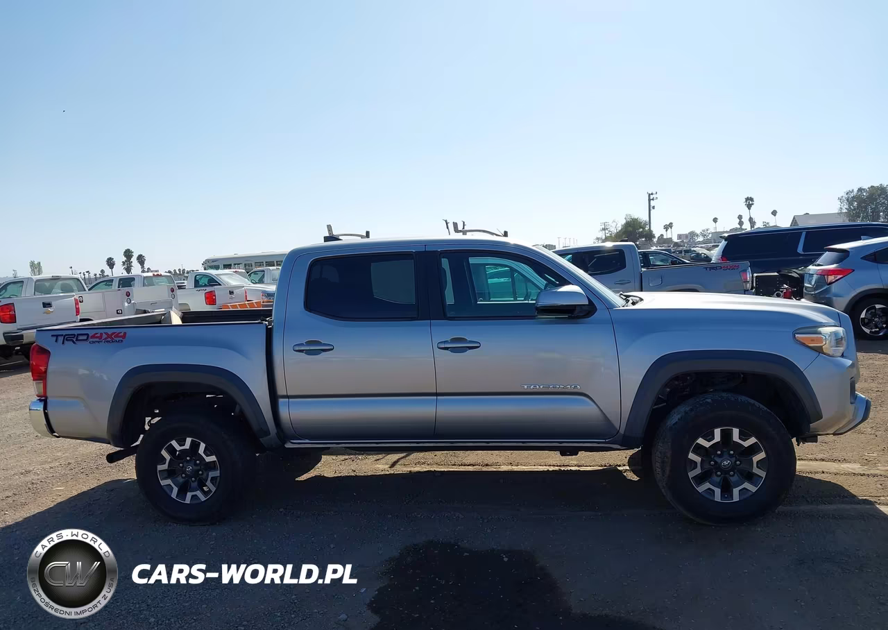 2017 Toyota Tacoma Trd Off Road VIN:3TMCZ5AN1HM067192 - 12