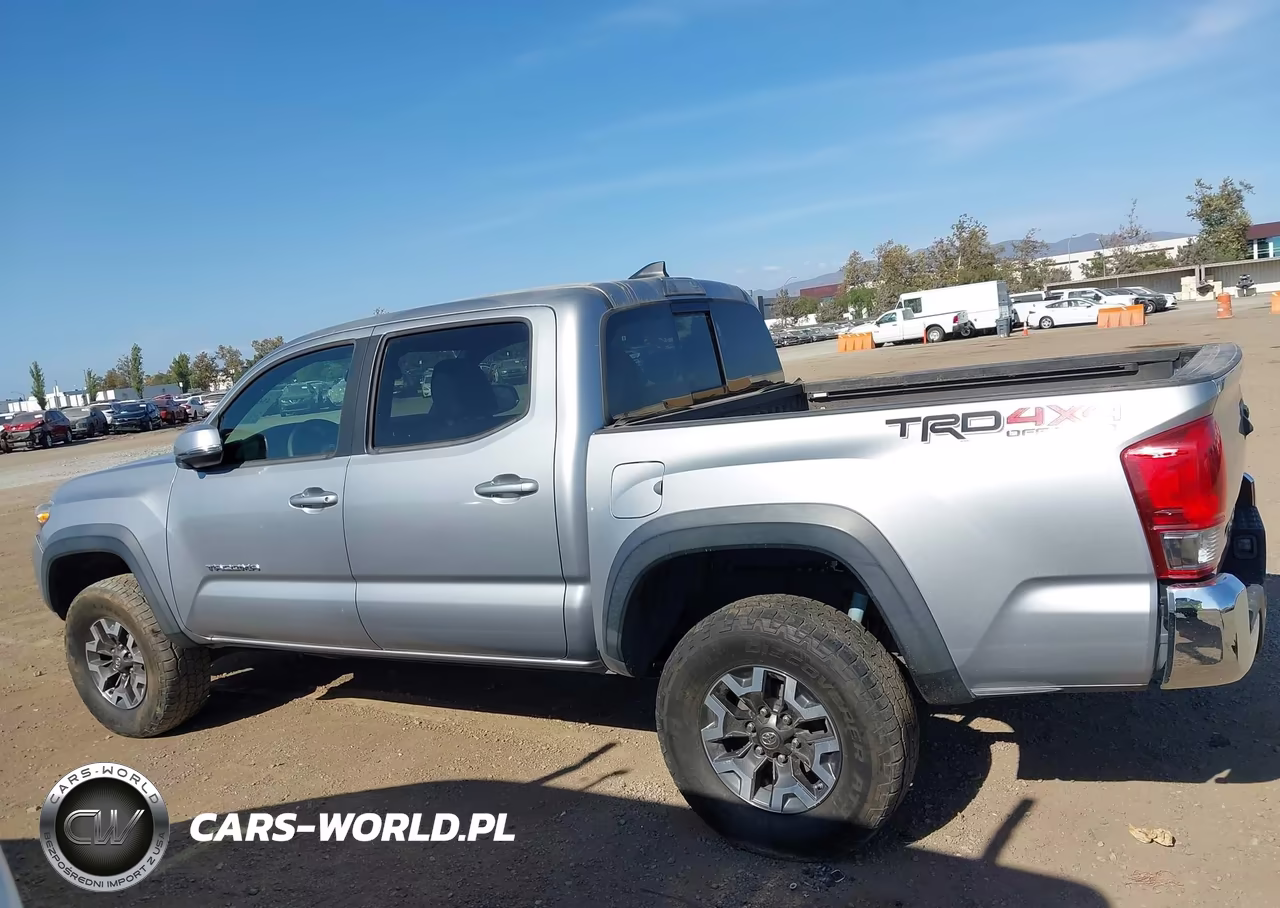 2017 Toyota Tacoma Trd Off Road VIN:3TMCZ5AN1HM067192 - 13