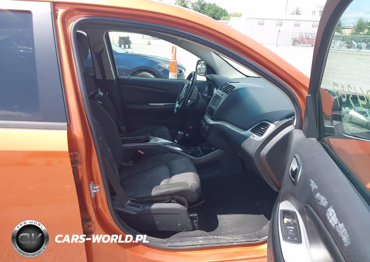 2011 Dodge Journey Mainstreet VIN:3D4PG1FGXBT527928 - 5