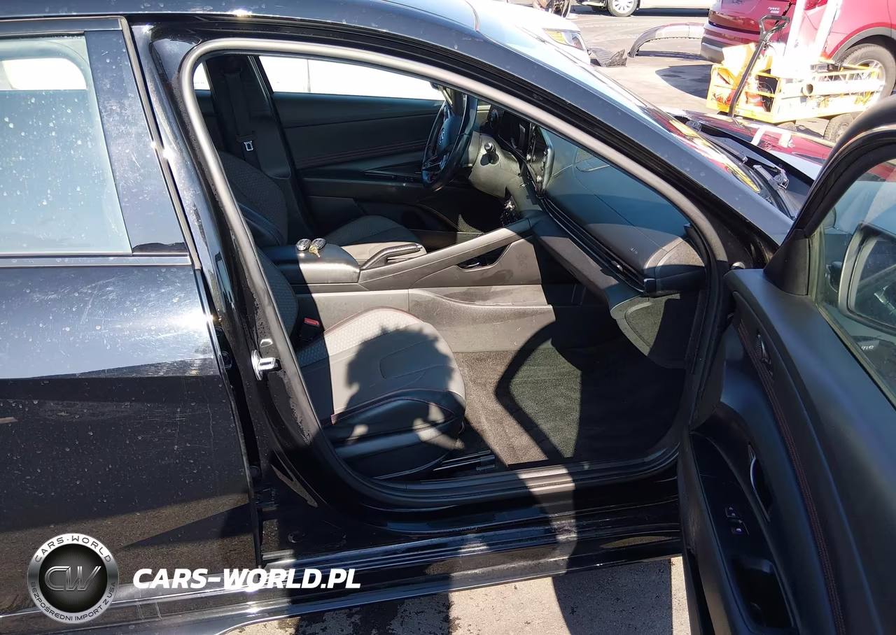 2021 Hyundai Elantra N Line VIN:KMHLR4AF8MU105960 - 5
