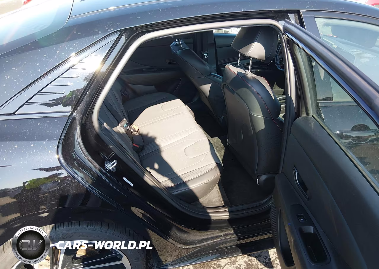 2021 Hyundai Elantra N Line VIN:KMHLR4AF8MU105960 - 8