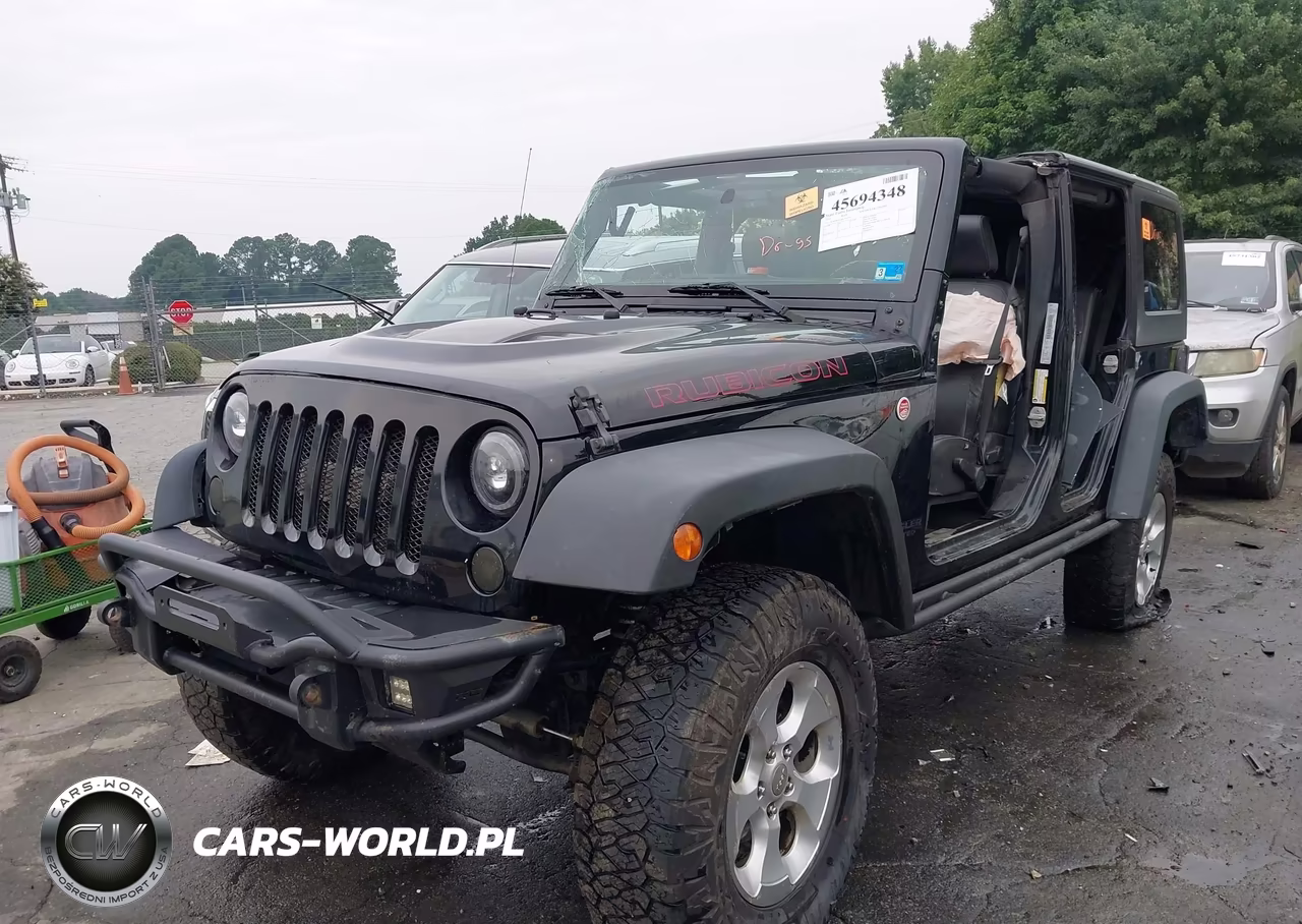 2015 Jeep Wrangler Unlimited Rubicon VIN:1C4HJWFGXFL621356 - 6