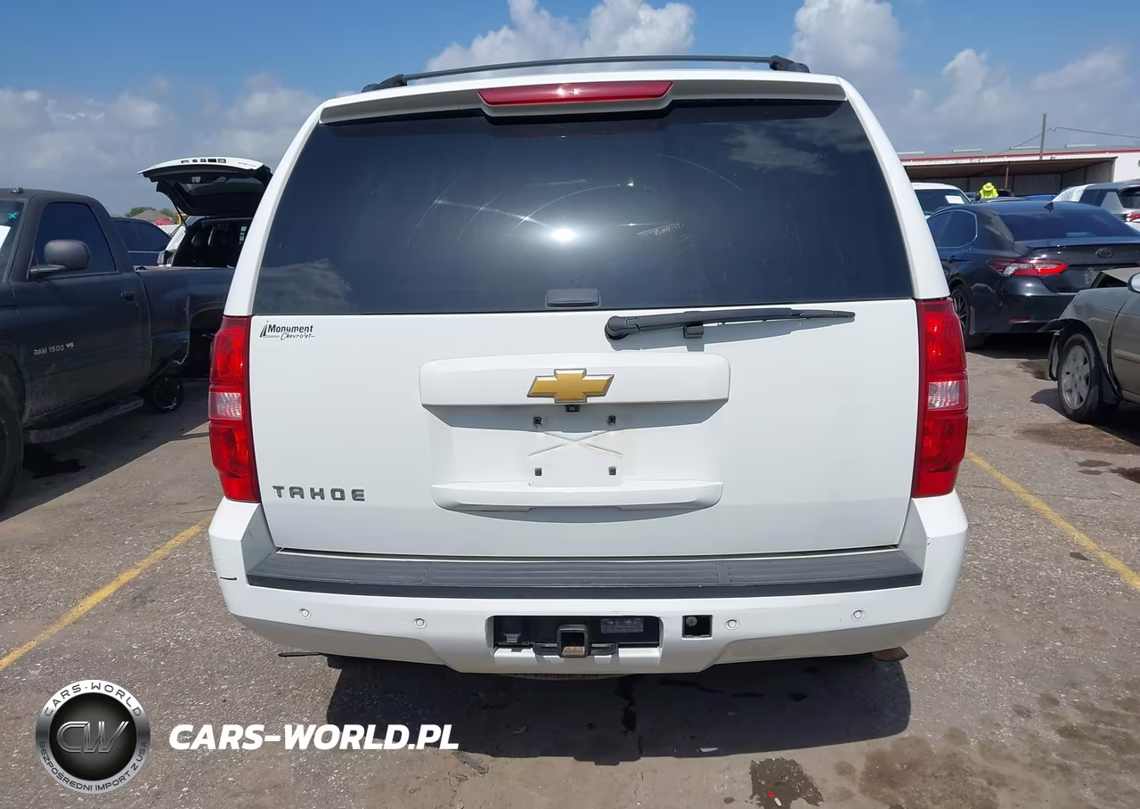 2014 Chevrolet Tahoe Ls VIN:1GNSCAE04ER107870 - 15