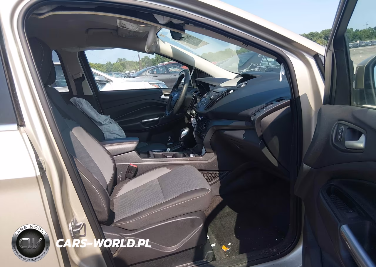 2018 Ford Escape Se VIN:1FMCU0GD0JUC73939 - 5