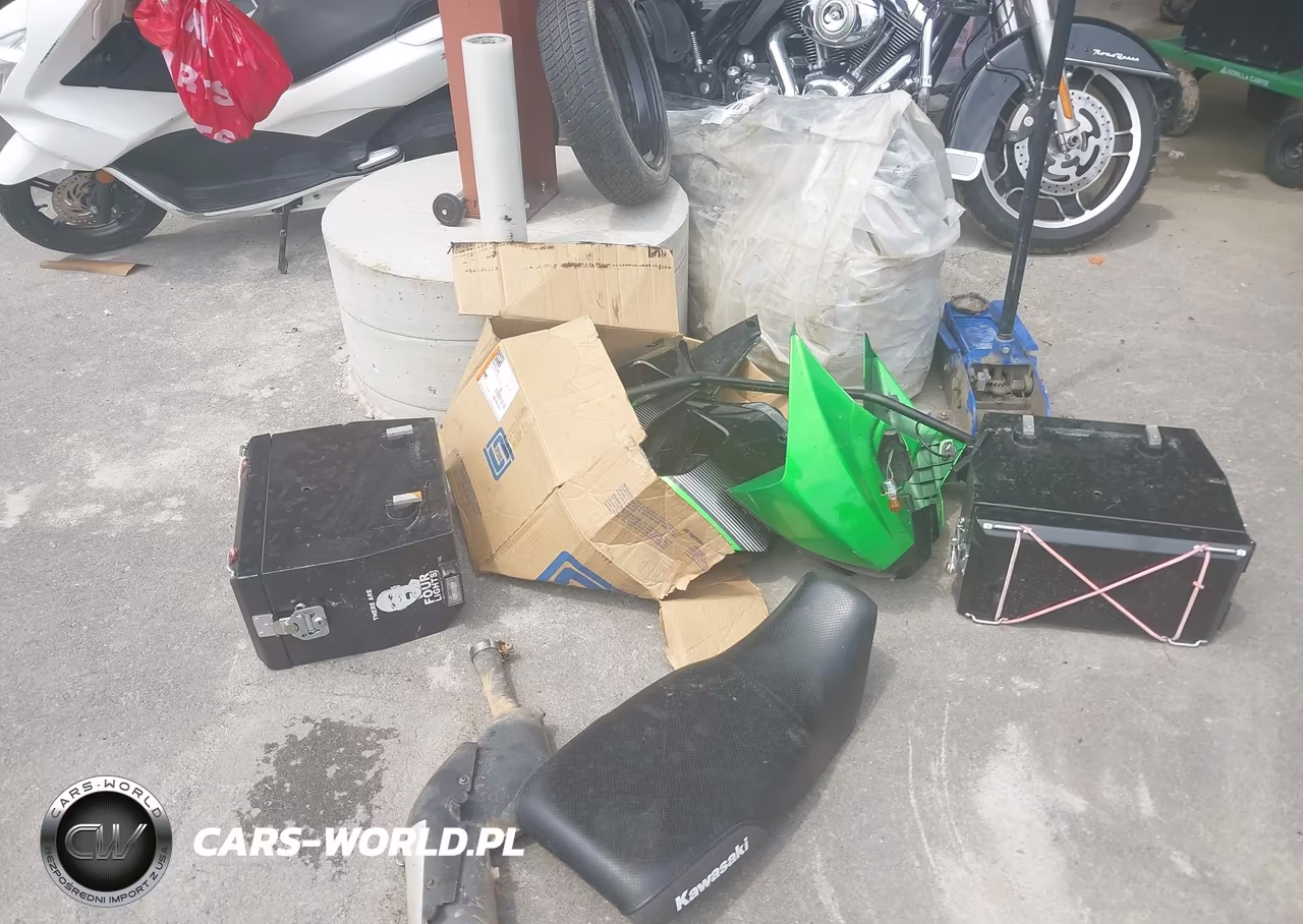 2015 Kawasaki Kl650 E VIN:JKAKLEE12FDA82181 - 12