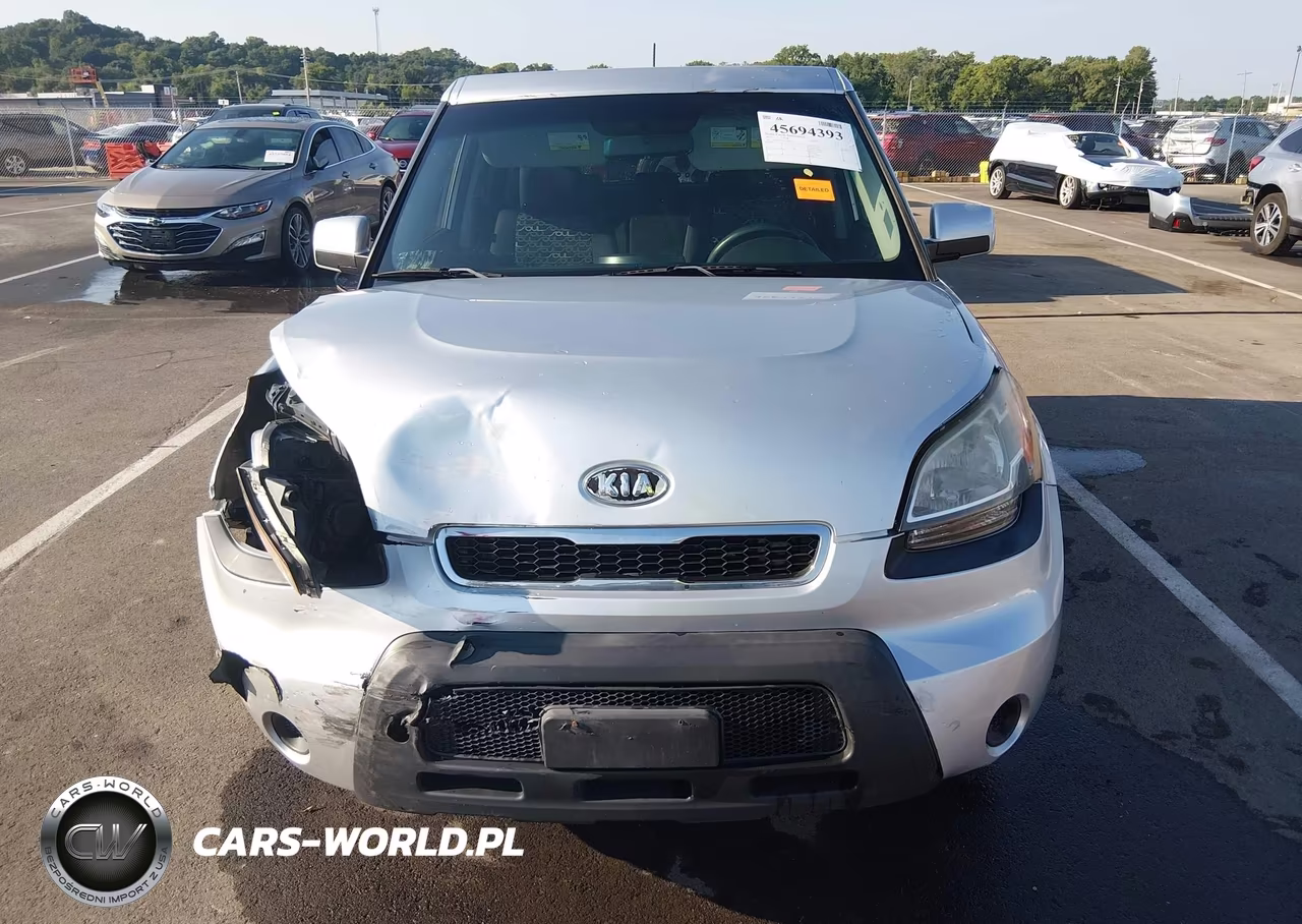 2010 Kia Soul + VIN:KNDJT2A24A7106628 - 12