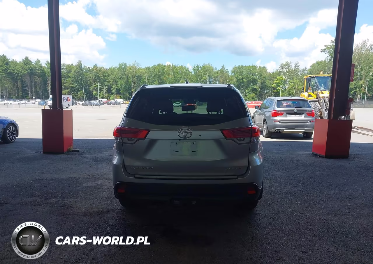 2017 Toyota Highlander Xle VIN:5TDJZRFH9HS377124 - 16