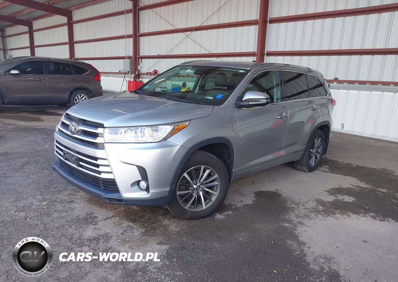 2017 Toyota Highlander Xle VIN:5TDJZRFH9HS377124 - 2