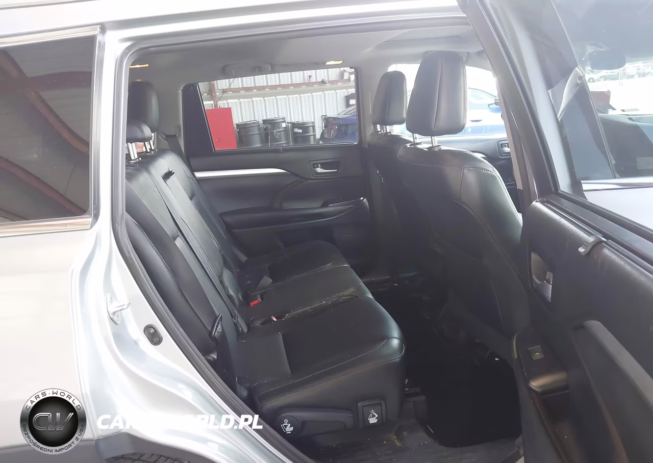 2017 Toyota Highlander Xle VIN:5TDJZRFH9HS377124 - 8