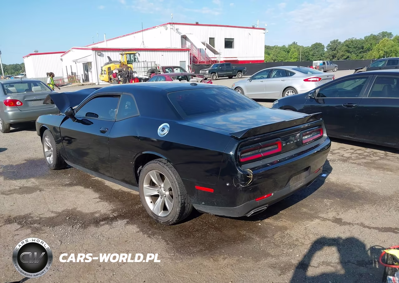 2019 Dodge Challenger Sxt VIN:2C3CDZAG5KH627779 - 3