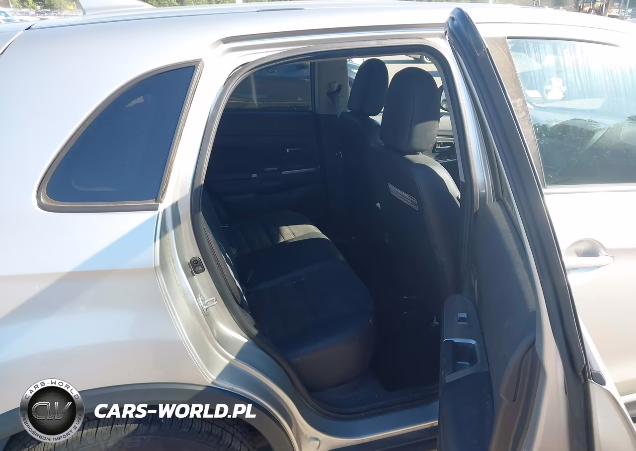 2018 Mitsubishi Outlander Sport 2.4 Se VIN:JA4AR3AW9JU012585 - 8