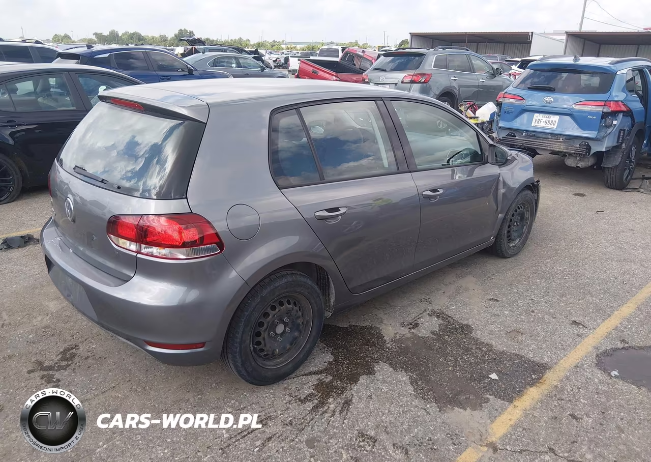 2012 Volkswagen Golf 2.5L 4-Door VIN:WVWDB7AJ1CW349102 - 4