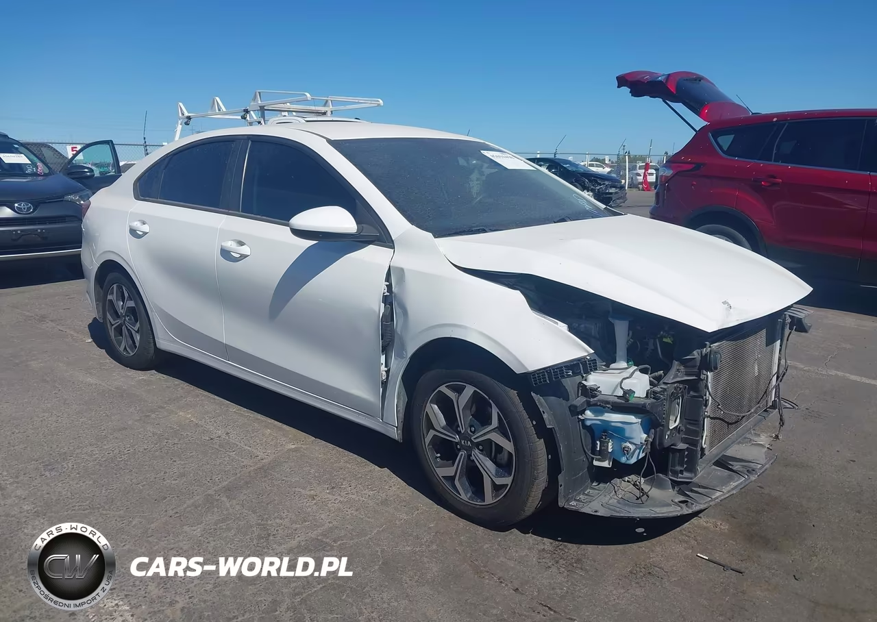 2020 Kia Forte Lxs – zdjęcie 1 z 17