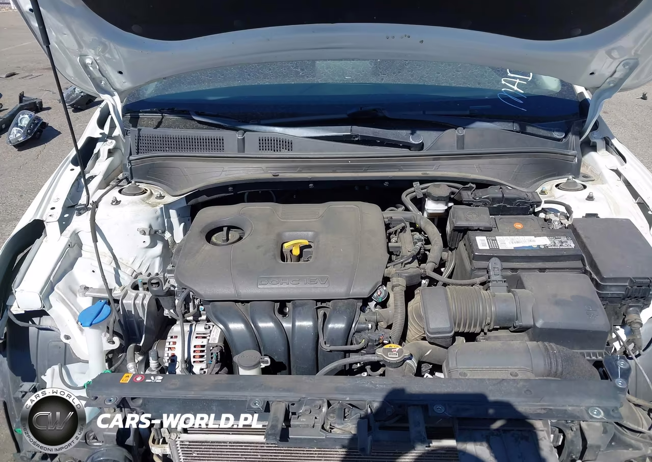 2020 Kia Forte Lxs VIN:3KPF24AD3LE256206 - 10