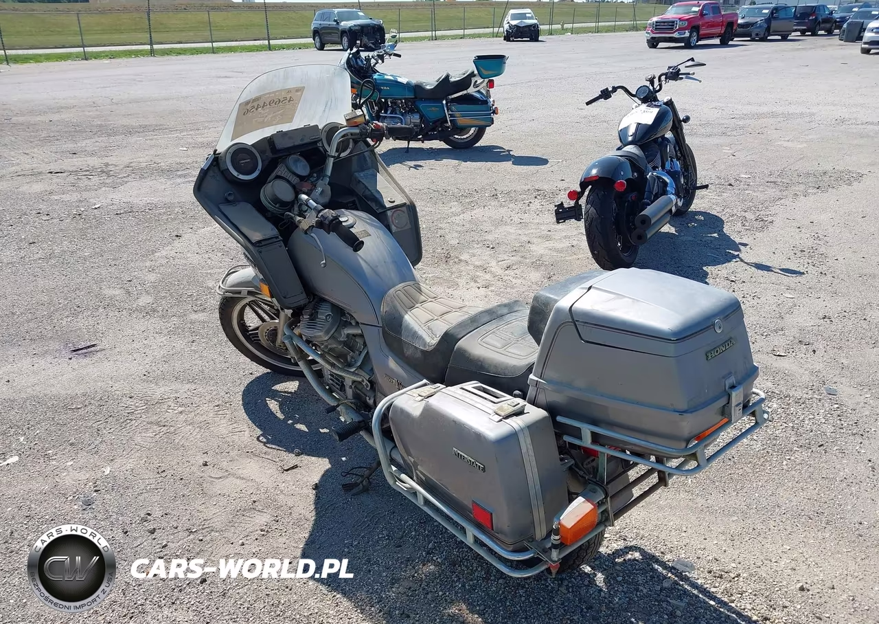 1982 Honda Gl500 I VIN:JH2PC0215CM100594 - 3