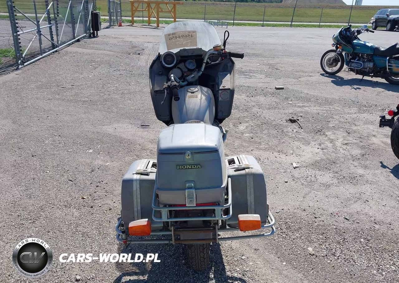 1982 Honda Gl500 I VIN:JH2PC0215CM100594 - 6