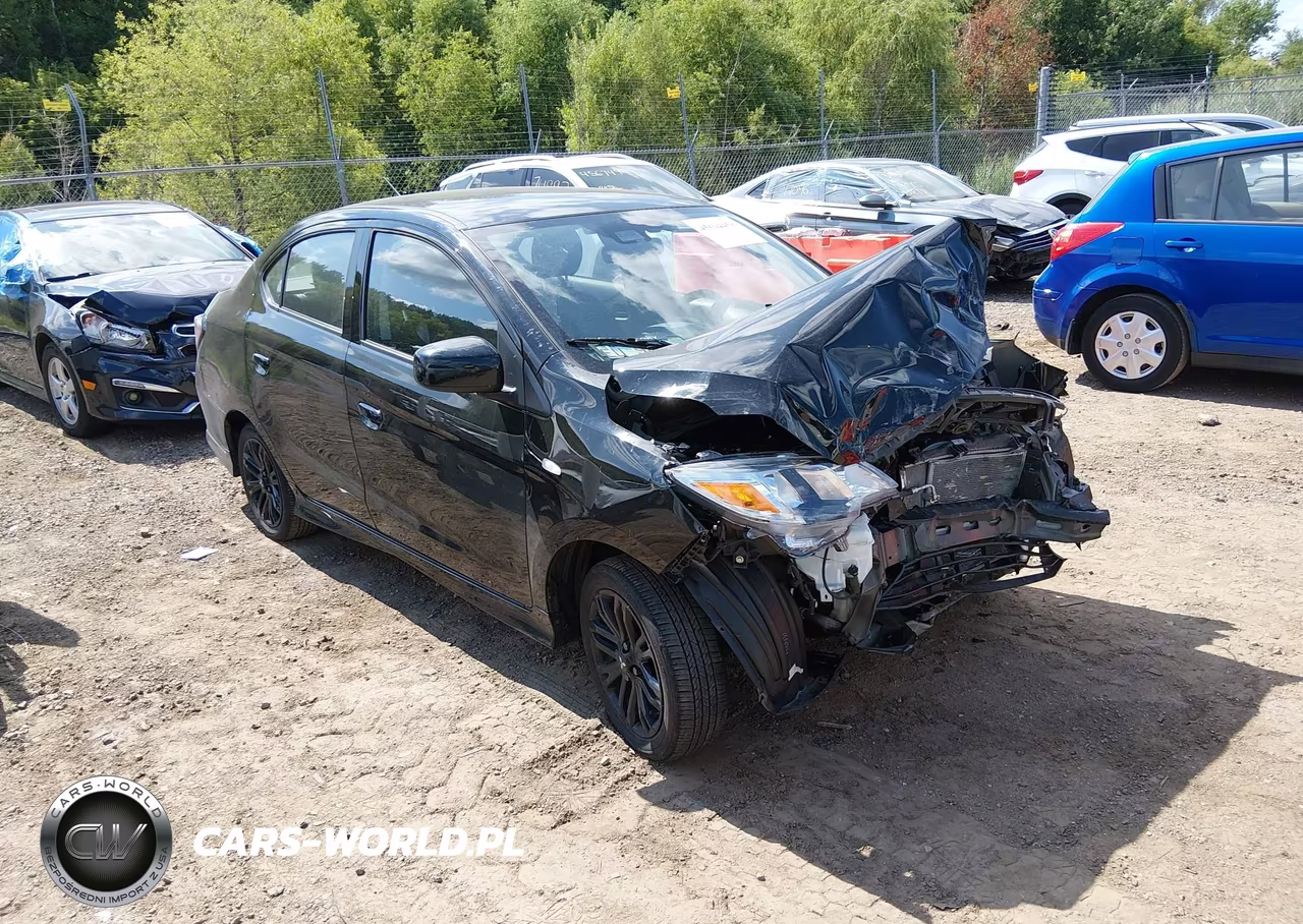 2024 Mitsubishi Mirage G4 Black Edition-Es-Le – zdjęcie 1 z 16
