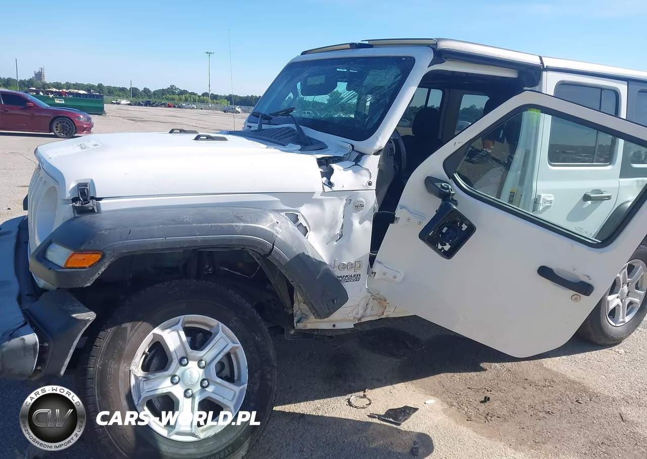2020 Jeep Wrangler Unlimited Sport S 4X4 VIN:1C4HJXDG4LW297260 - 6