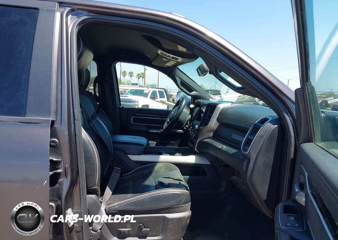2019 Ram 2500 VIN:3C6UR5FL2KG607920 - 5