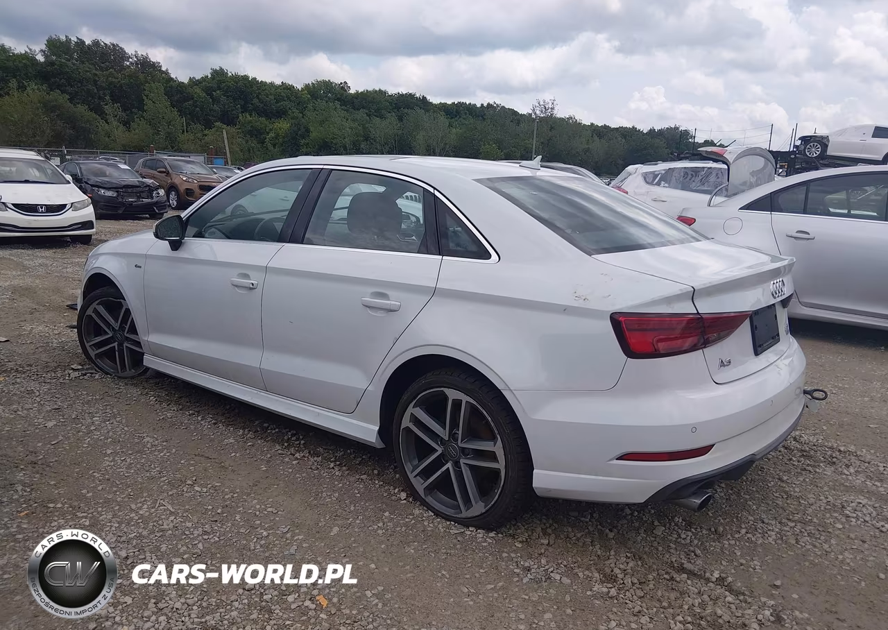 2017 Audi A3 Premium Plus VIN:WAUJ8GFF1H1048594 - 3