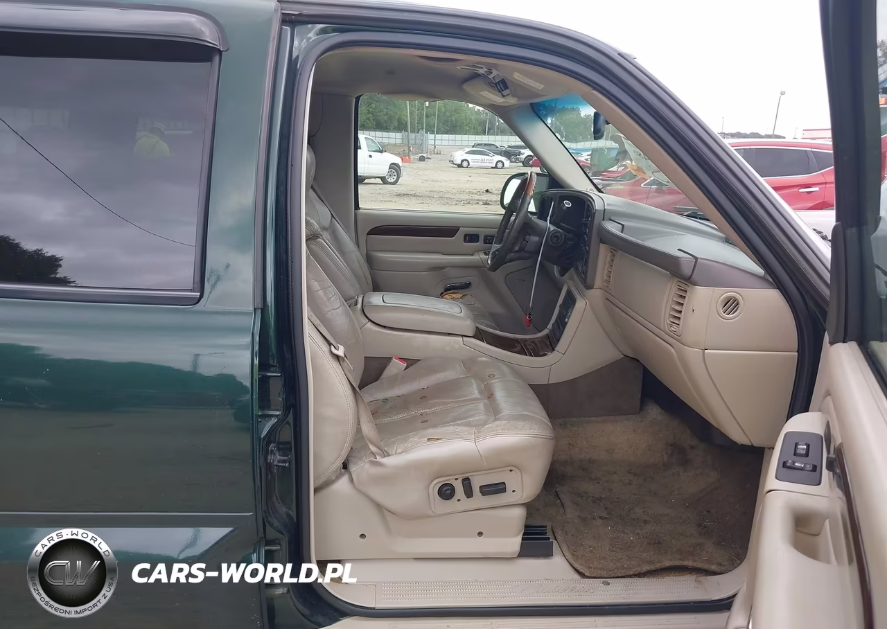 2002 Cadillac Escalade Standard VIN:1GYEC63T12R182709 - 5