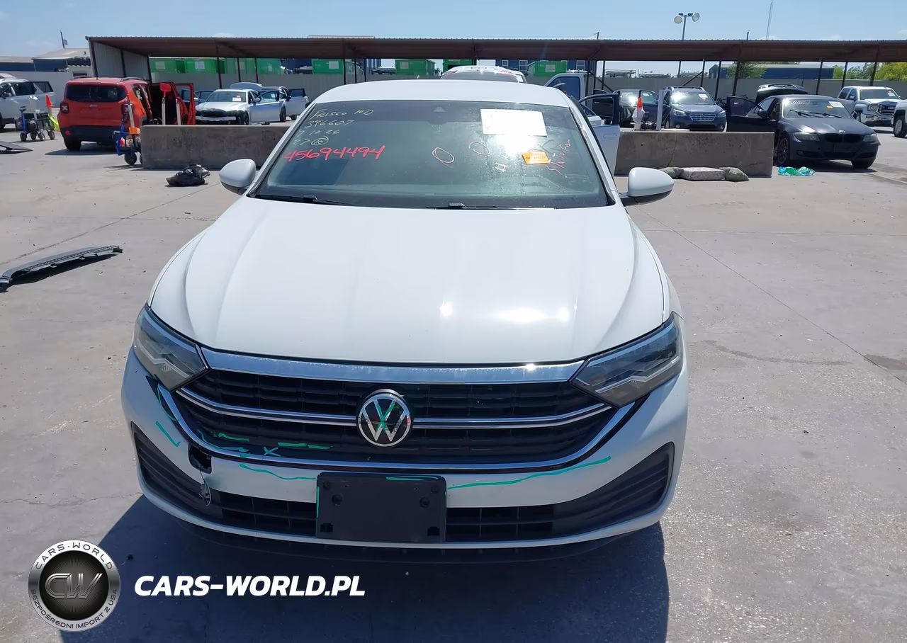 2024 Volkswagen Jetta 1.5T S VIN:3VW5M7BU7RM101790 - 12