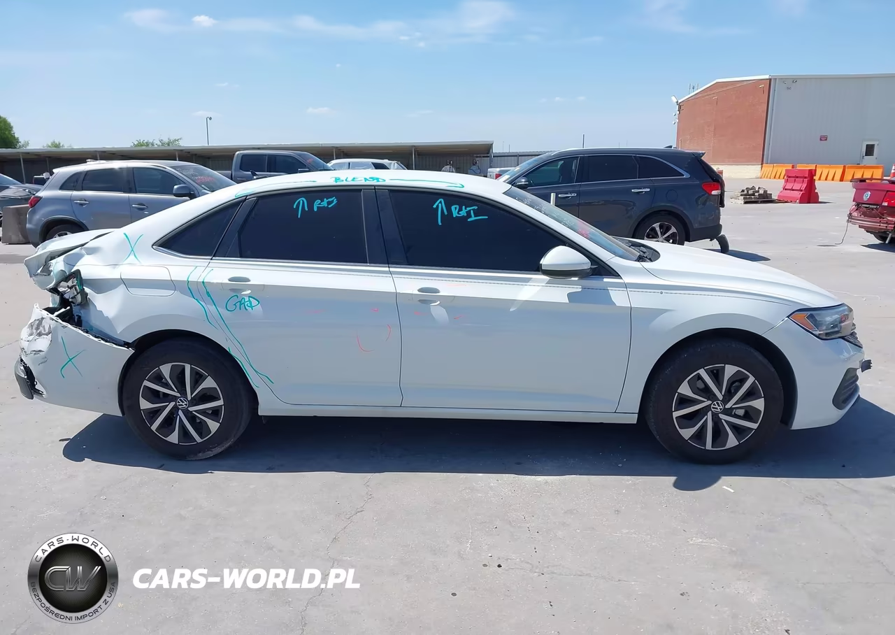 2024 Volkswagen Jetta 1.5T S VIN:3VW5M7BU7RM101790 - 13