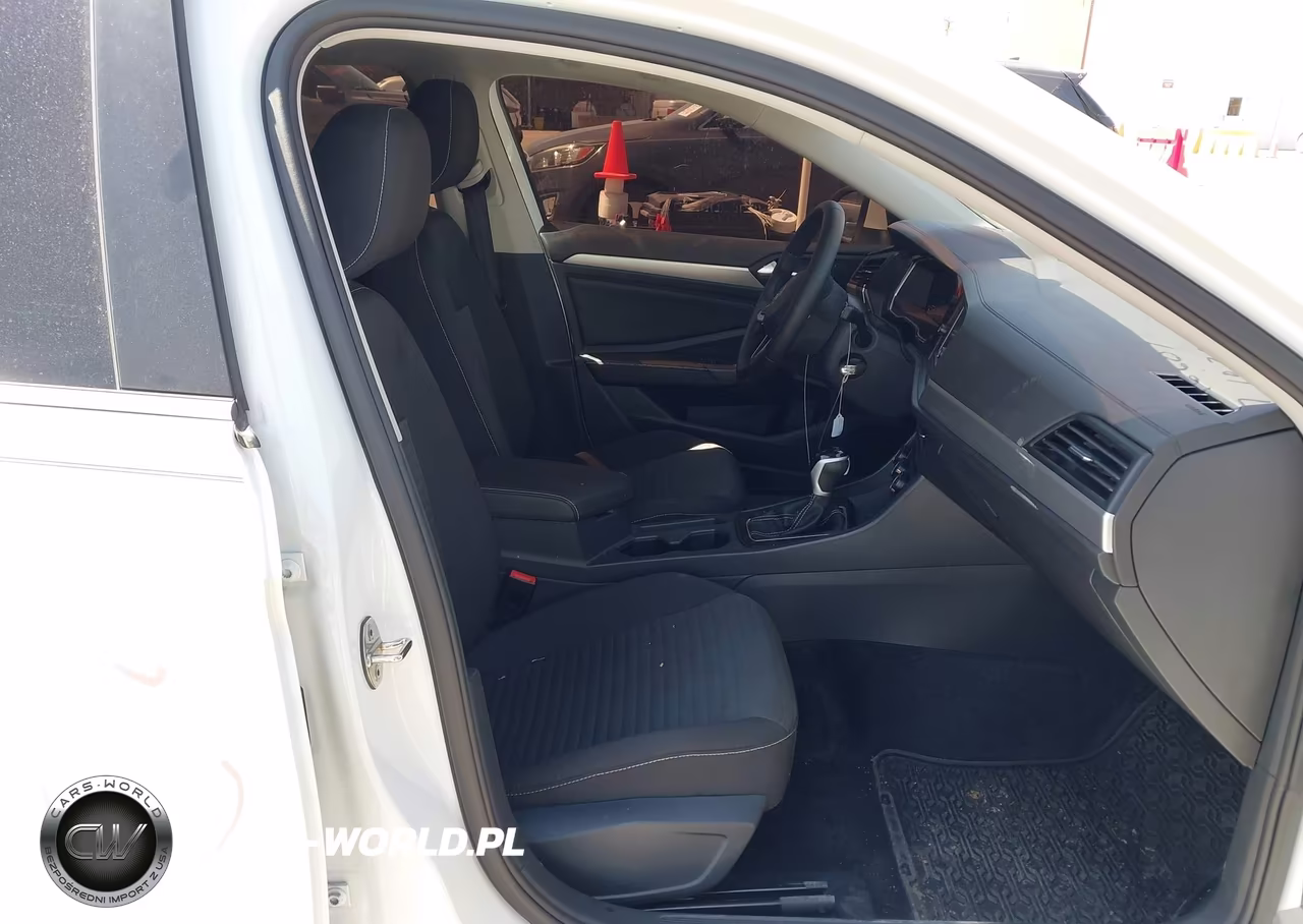 2024 Volkswagen Jetta 1.5T S VIN:3VW5M7BU7RM101790 - 5