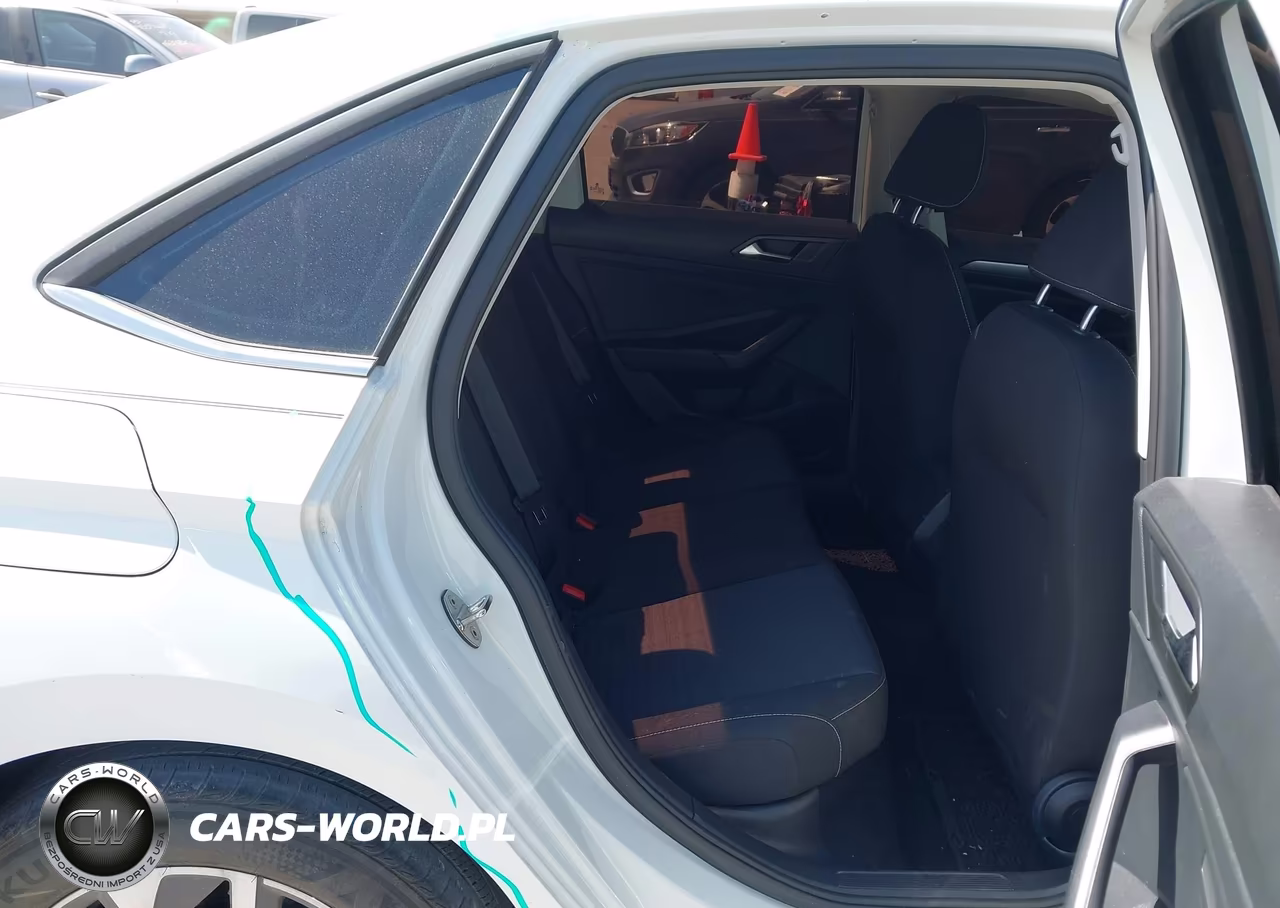 2024 Volkswagen Jetta 1.5T S VIN:3VW5M7BU7RM101790 - 8