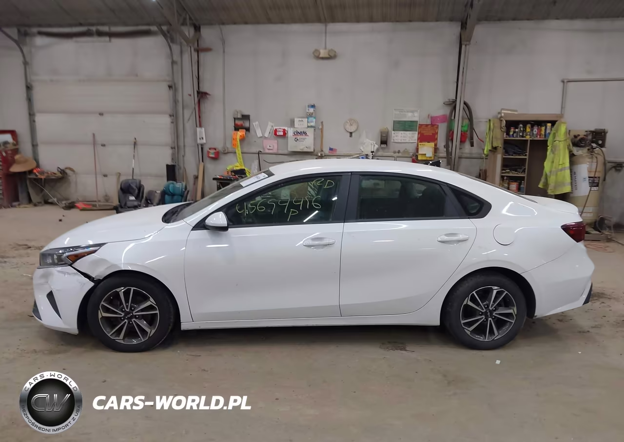2022 Kia Forte Lxs VIN:3KPF24AD7NE431866 - 14