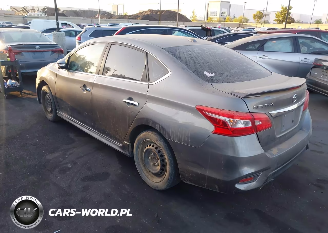 2017 Nissan Sentra Sr VIN:3N1AB7AP1HY342340 - 3