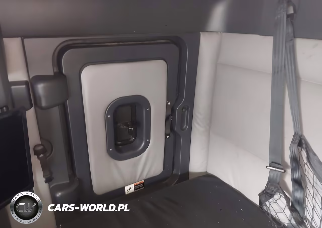 2019 Freightliner New Cascadia 126 VIN:3AKJHHDR7KSKB4577 - 19