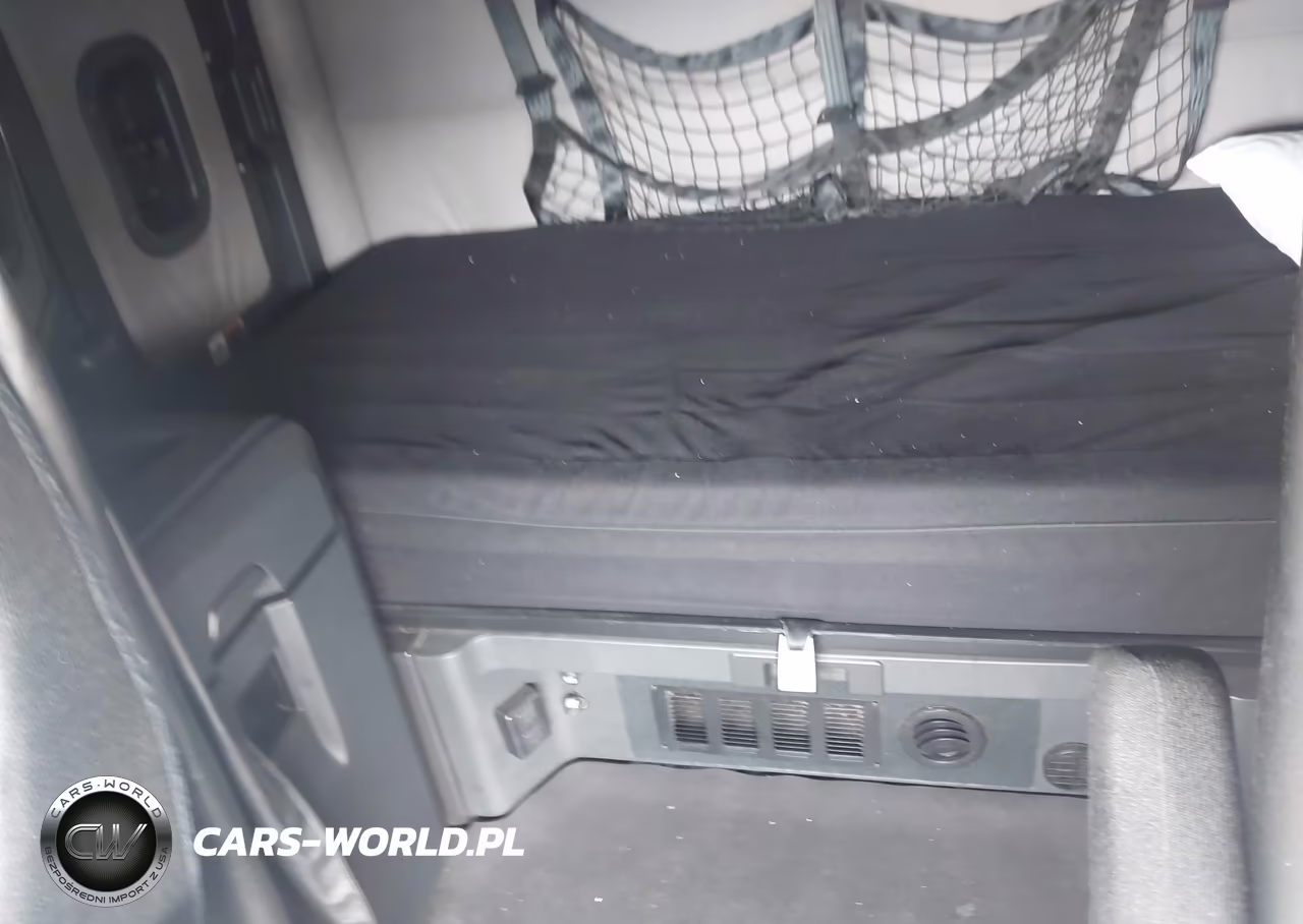 2019 Freightliner New Cascadia 126 VIN:3AKJHHDR7KSKB4577 - 6