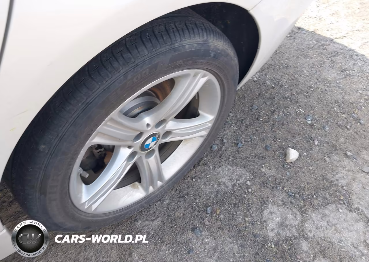 2013 BMW 328I xDrive VIN:WBA3B3C54DF530648 - 12