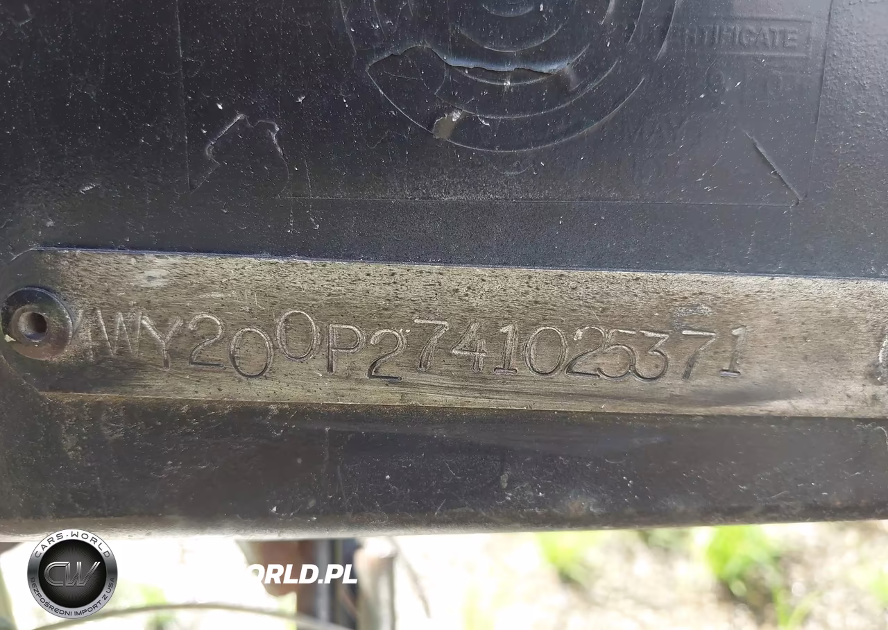 2004 R-Vision Other VIN:4WY200P2741025371 - 9