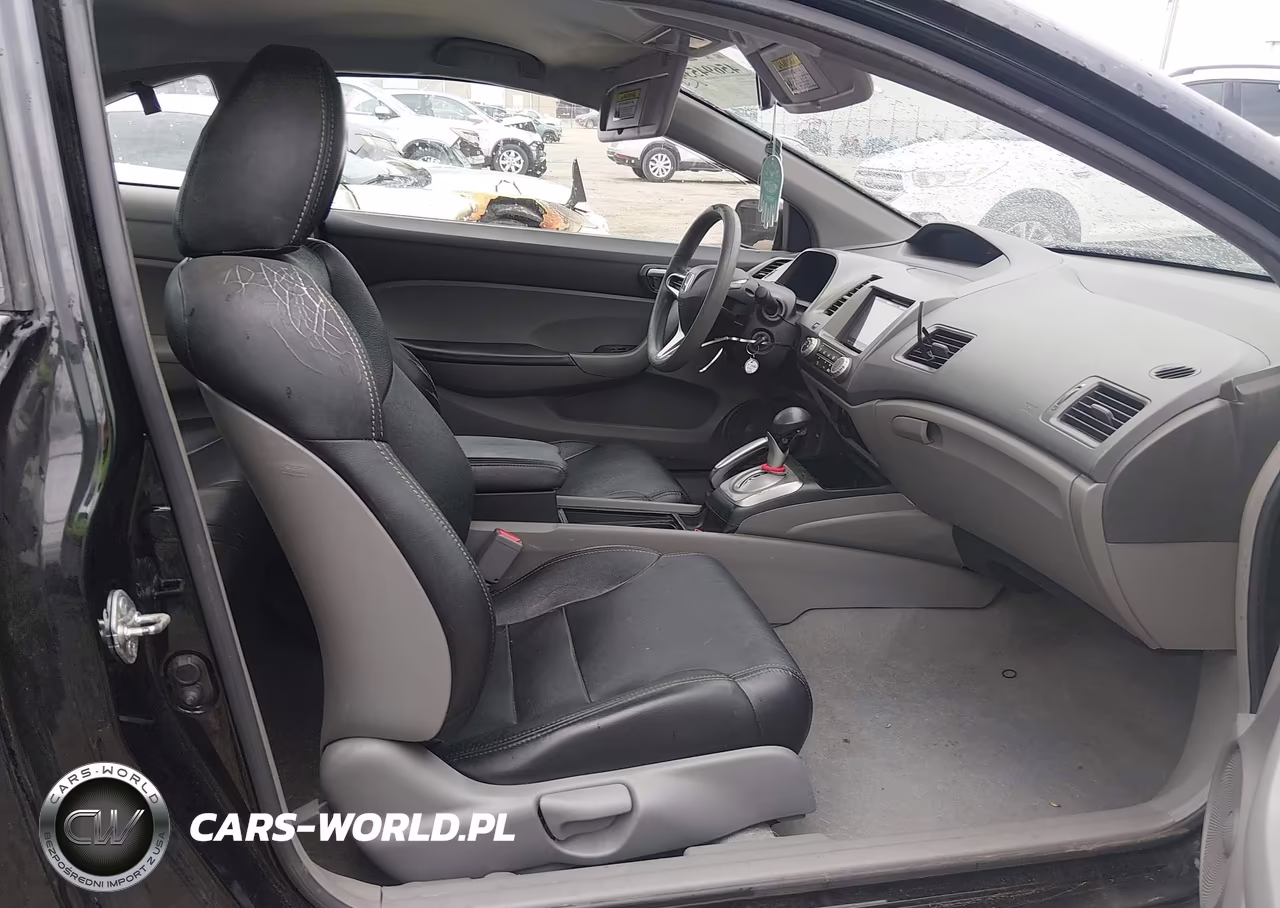 2010 Honda Civic Lx VIN:2HGFG1B6XAH506205 - 5