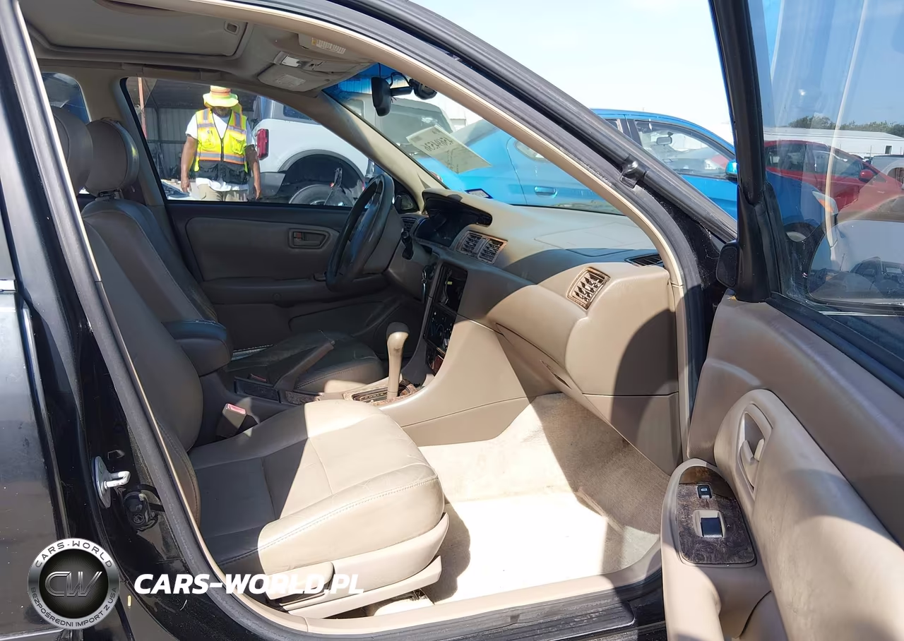 2000 Toyota Camry Le VIN:JT2BG22K4Y0455520 - 5